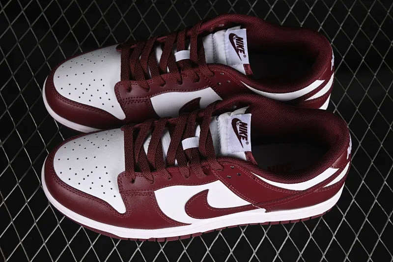All categories Nk SB Dunk series Nk SB Dunk Low low-top sneakers Nike SB Dunk Low burgundy low-top casual sneakers DV0833-115